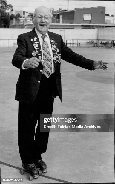 32 Jacqueline Stark Photos & High Res Pictures - Getty Images