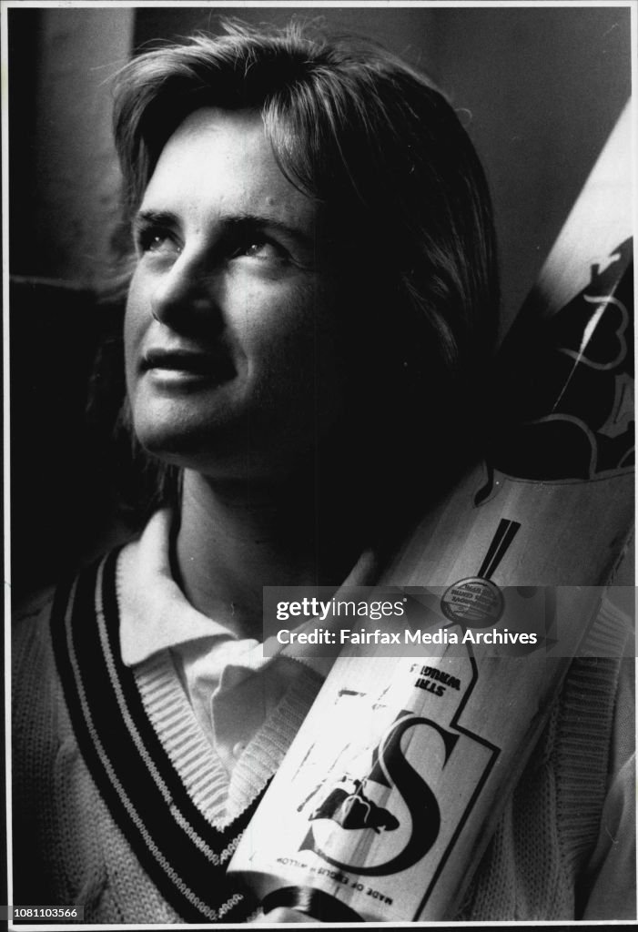 Woman cricketer Ms. Lindsay Reeler, at her Maroubra home.Lindsay Reeler: the statistics show her hanger for runs is almost frightening.