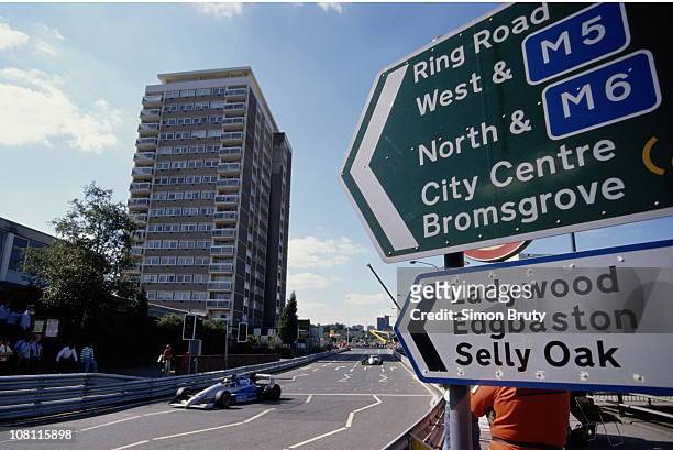 City road signs point the direction during the FIA International F3000 Championship Halfords Birmingham Superprix race on 27th August 1990 on the...