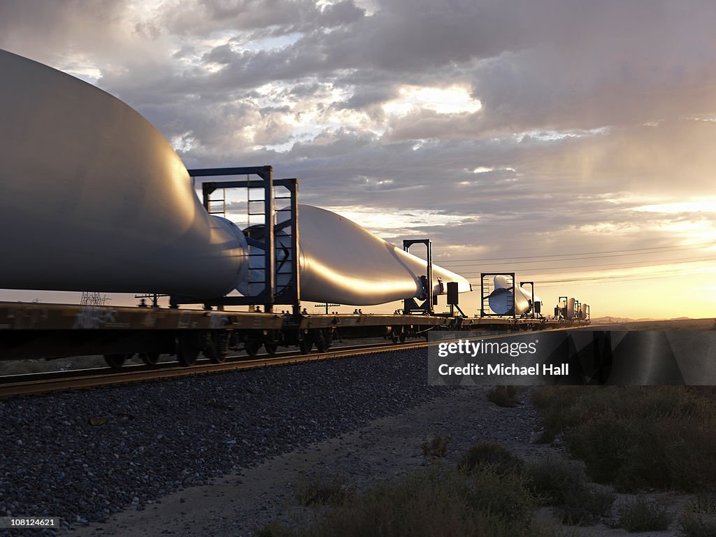 Wind turbine blades on train