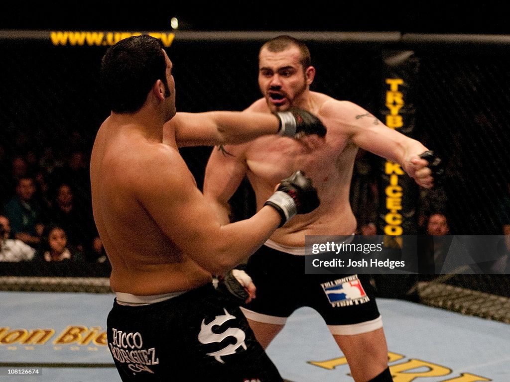 UFC 41: Sylvia vs. Rodriguez