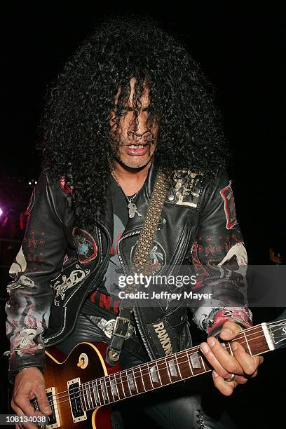 Slash of Velvet Revolver during Velvet Revolver Takes Over Sunset Blvd with Surprise Concert - October 13, 2004 at Sunset Blvd in Los Angeles,...