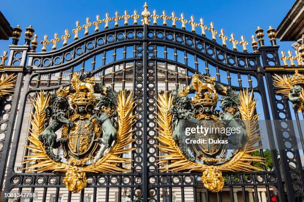 England, London, Buckingham Palace, Entrance Gates
