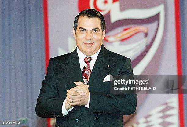 Portrait du Président tunisien, Zine El-Abidine Ben Ali, pris le 27 juillet 1998 à Tunis.