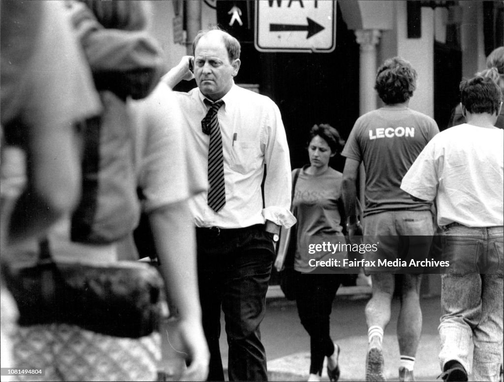 Alan Knight Centre for Independent Journalism Lecturer on Harris St Broadway...he once was pickpocketed on a crowded st in the city....Alan Knight (above) earned the nickname “numb bum†a couple of years ago after his wallet, containing $150, w