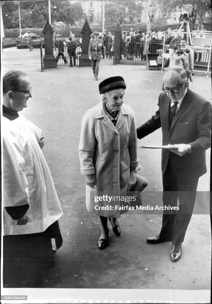 Dame Pattie Menzies arrives at Cathedral.Funeral of former federal opposition leader Mr. Arthur Calwell, who died last Sunday. The service was held at St. Patrick's cathedral in Melbourne and the burial at the Melbourne General Cemetery.