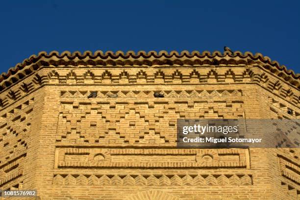 the church of santa maría magdalena of the city of zaragoza - stadt saragossa stock-fotos und bilder
