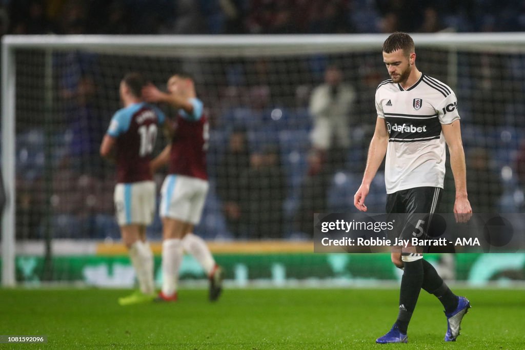 Burnley FC v Fulham FC - Premier League