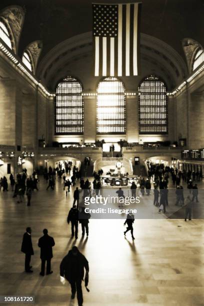 crowd in grand central terminal - grand central terminal nyc stock pictures, royalty-free photos & images