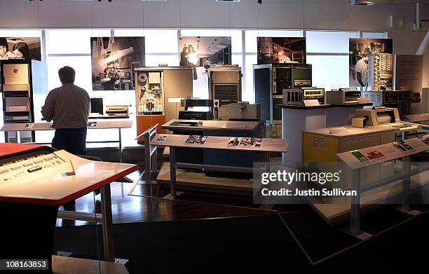 Computer Disk Museum Computer History Museum Opens In Mountain View Photos and Premium High ...