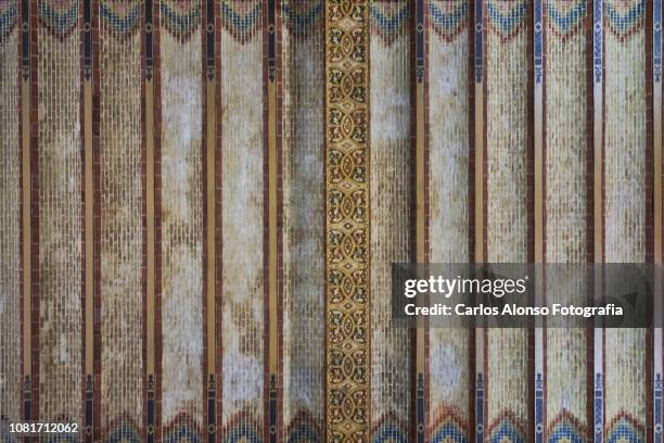 techo ornamentado - ornamentado stock pictures, royalty-free photos & images