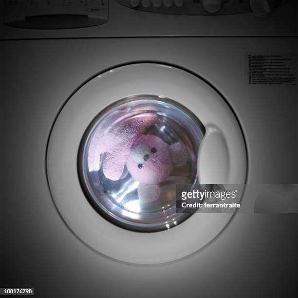 washing machine - wasserglas stockfoto's en -beelden