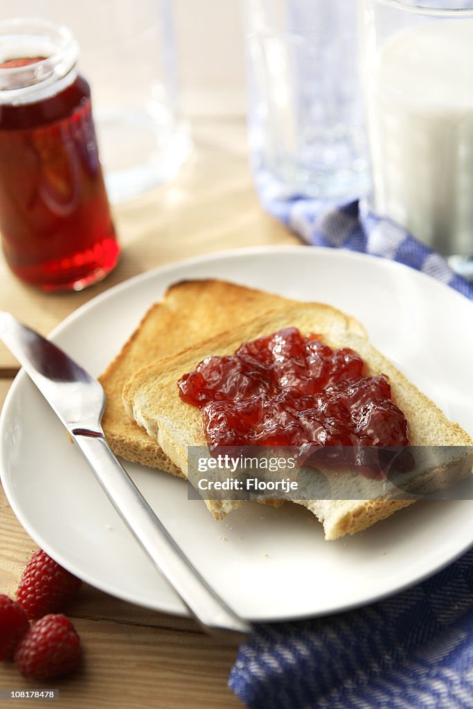 Sandwich immagini: Toast con Marmellata di lamponi