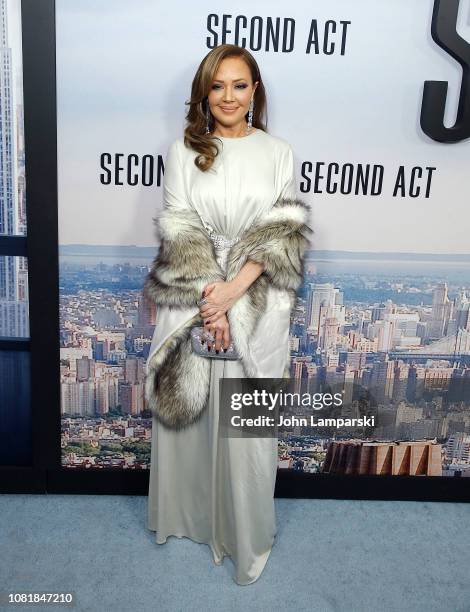 Leah Remini attends "Second Act" World Premiere at Regal Union Square Theatre, Stadium 14 on December 12, 2018 in New York City.