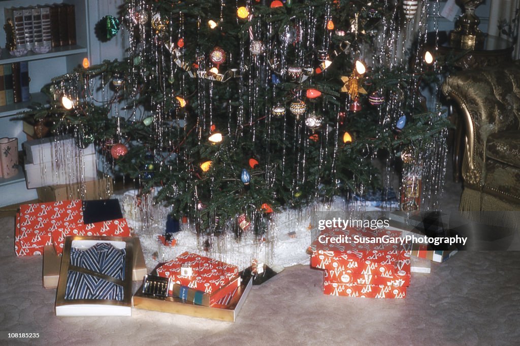 Authentic 1950s Christmas Tree