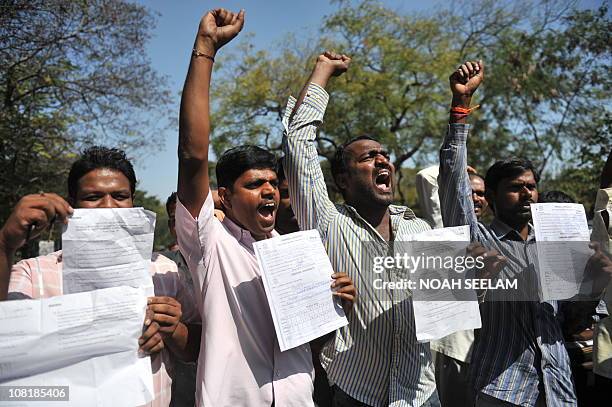 Student Ripping Paper Student Tearing Paper Photos and Premium High Res Pictures - Getty Images