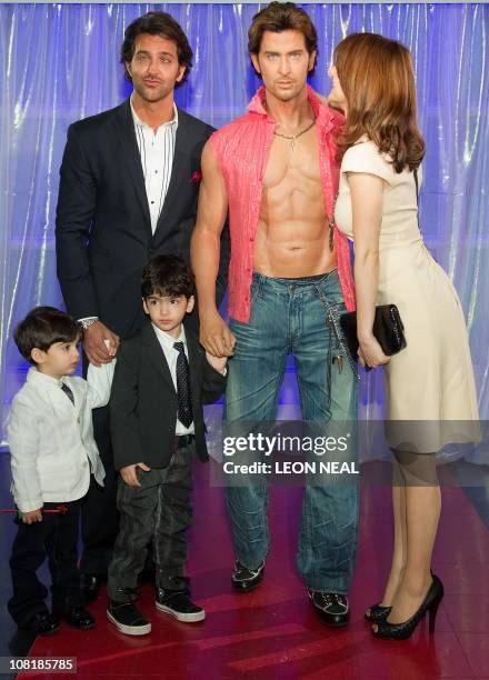 Hreran Roshan 13 Hrehaan Roshan Stock Photos, High-Res Pictures, and Images - Getty ...