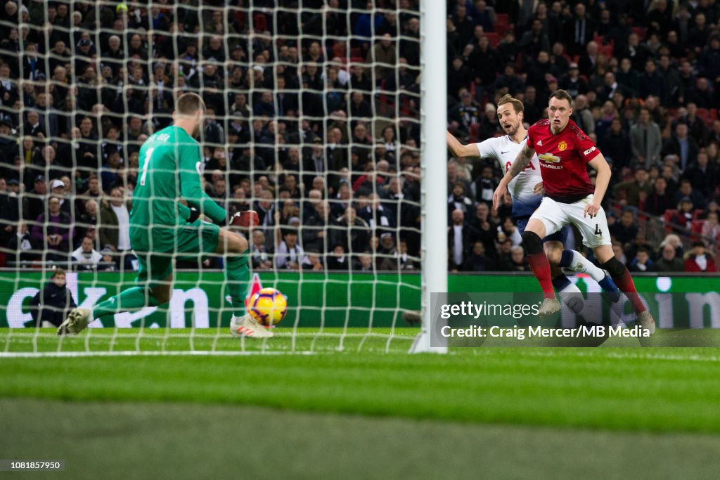 Tottenham Hotspur v Manchester United - Premier League