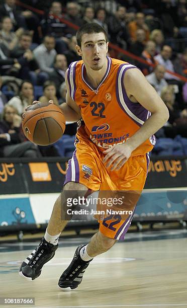 Nando De Colo, #22 of Power Electronics Valencia in action during the 2010-2011 Turkish Airlines Euroleague Top 16 Date 1 game between Power...