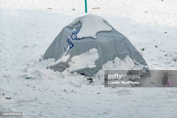Diavata Refugee camp, former Anagnostopoulou military, camp outside Thessaloniki city in Greece after a heavy snowfall and subzero temperatures in...