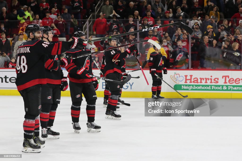 NHL: JAN 13 Predators at Hurricanes
