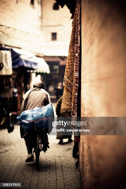 streets of marrakesh - marrakech spice stock pictures, royalty-free photos & images