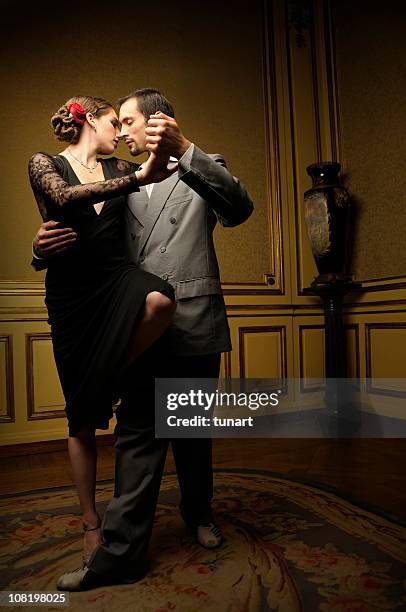 passionate moment - tango argentina stock pictures, royalty-free photos & images