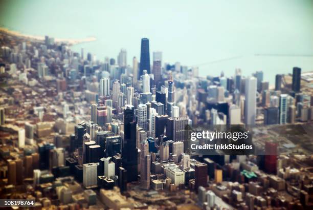 aerial of downtown chicago, tilt shift - tilt shift stock pictures, royalty-free photos & images