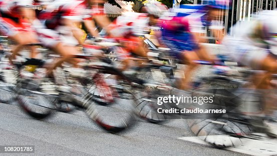 Motion Blur auf Fahrrad Rennen Riders. Farbe Motion Blur auf Fahrrad Rennen Riders. Farbe