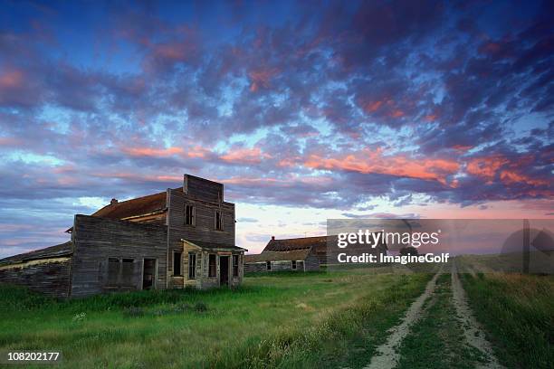 prairie ghost town - old west town stock pictures, royalty-free photos & images