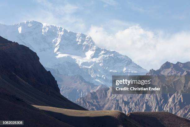 mountain aconcagua in argentina - mount aconcagua stock pictures, royalty-free photos & images