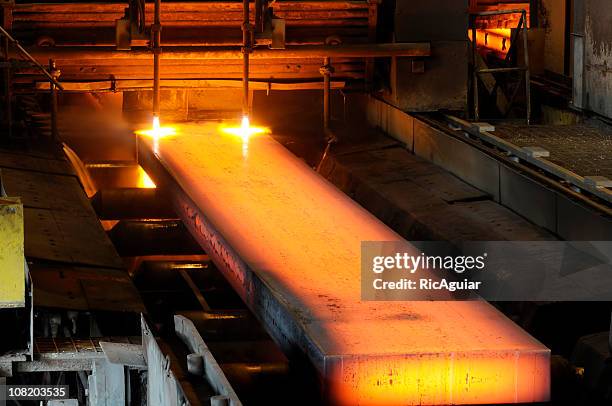 stahl industrie - steel mill stock-fotos und bilder