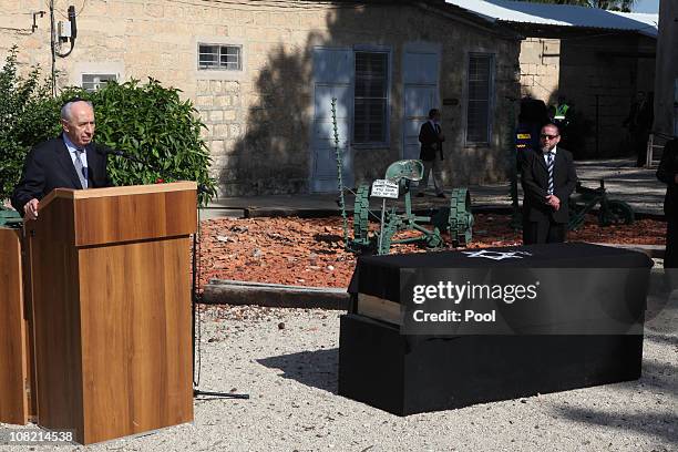 Israeli President Shimon Peres eulogizes his late wife Sonia, during her funeral ceremony on January 21, 2011 in Ben Shemen, Israel. Thousands of...