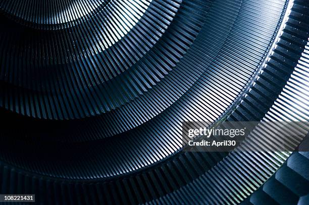 abstract detail of round metal machinery - metallic 個照片及圖片檔