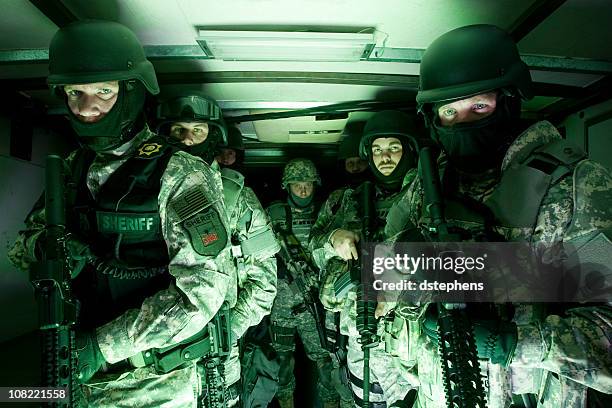 unità strumentale di swat - task force foto e immagini stock
