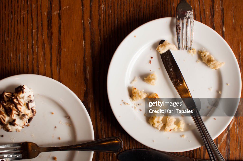 A messy dining table after eating