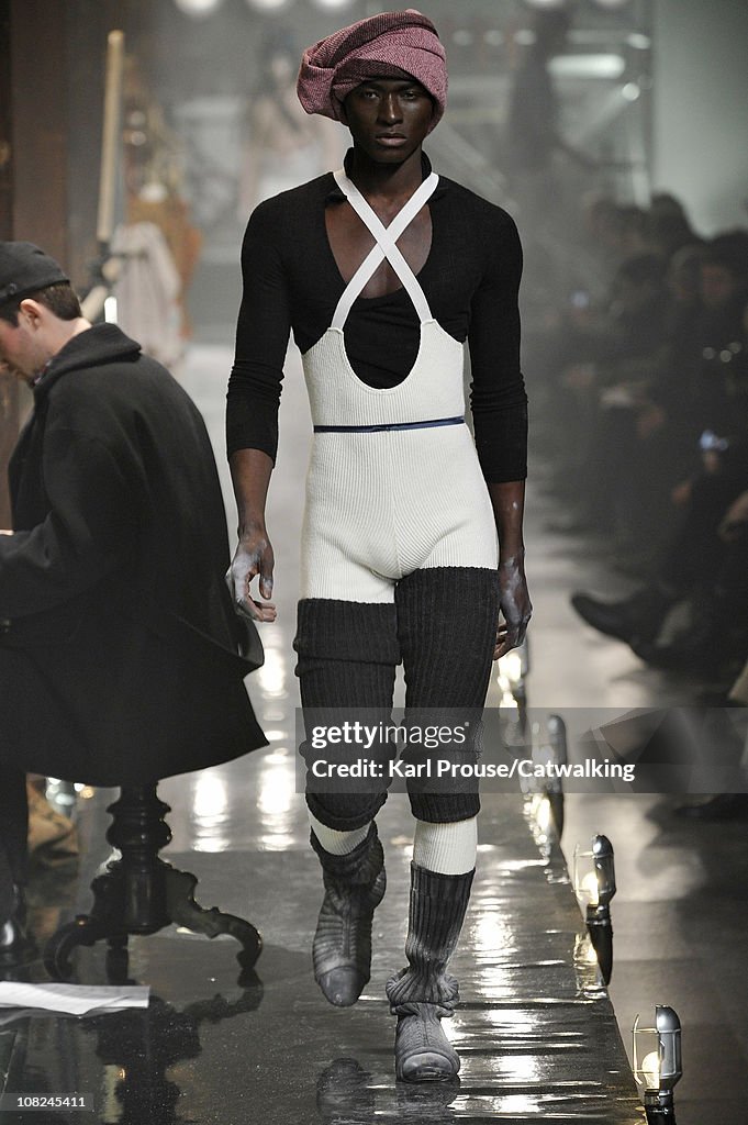 John Galliano - Mens Fall 2011 Runway - Paris Menswear Fashion Week