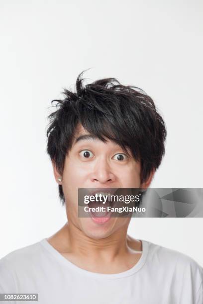 hombre chino sorprendido - pekín express fotografías e imágenes de stock