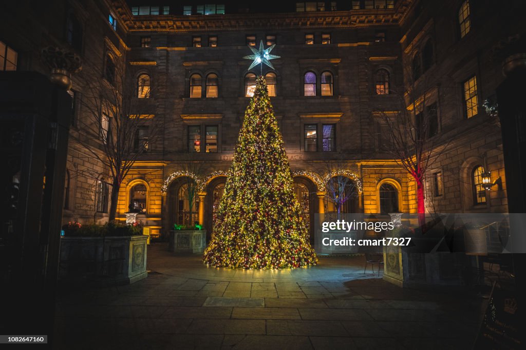 Weihnachtsbaum im Lotte New York Palace Hotel