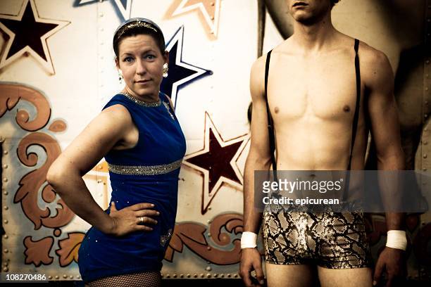 circus performers - circus performer stock pictures, royalty-free photos & images
