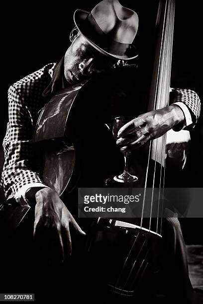 jazz, blues e lettore - jazz musician foto e immagini stock