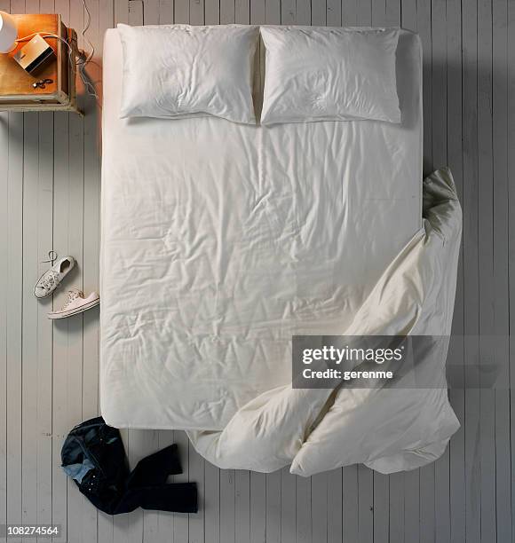 empty bed - bed overhead view stock pictures, royalty-free photos & images