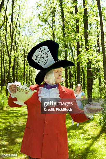 429 foto e immagini di Alice In Wonderland Costume - Getty Images