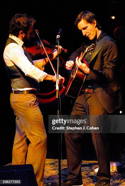 Punch Brothers Featuring Chris Thile In Concert Photos And Premium High punch-brothers-featuring-chris-thile-in-concert-photos-and-premium-high