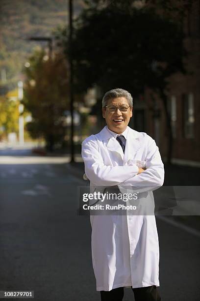 Doctor High Resolution Doctor High-Res Stock Photo - Getty Images