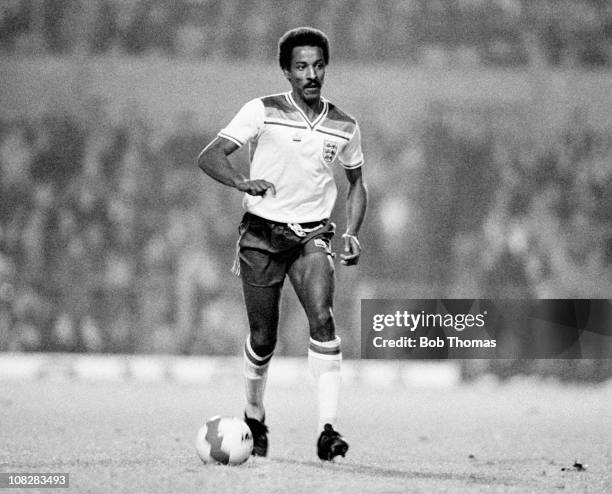 Brendon Batson in action for the England B team against the USA at Old Trafford, 14th October 1980. England won 1-0.