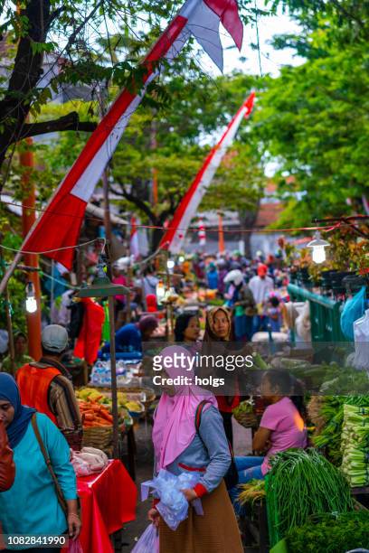 banyuwangi street market, indonesia - indonesia street market stock pictures, royalty-free photos & images