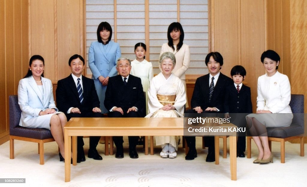 Japan Imperial Family Annual Official Photo Session For The New Year 2011
