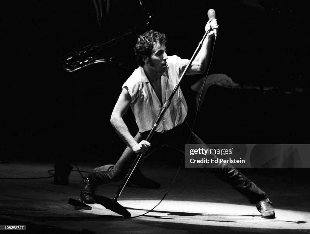 Springsteen Backstage 1981 Bruce Springsteen performs at the Oakland Coliseum in October 1981 in ...