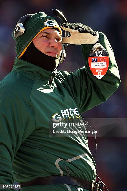 Quarterbacks coach Tom Clements of the Green Bay Packers looks on while the Packers take on the Chicago Bears in the NFC Championship Game at Soldier...